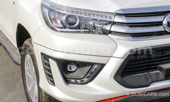 Buy Import Toyota Hilux White Car in Import - Dubai in Bujumbura Buy Import Toyota Hilux White Car in Import - Dubai in Bujumbura