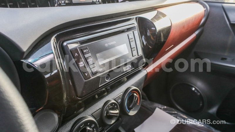 Big with watermark toyota hilux bujumbura import dubai 4669