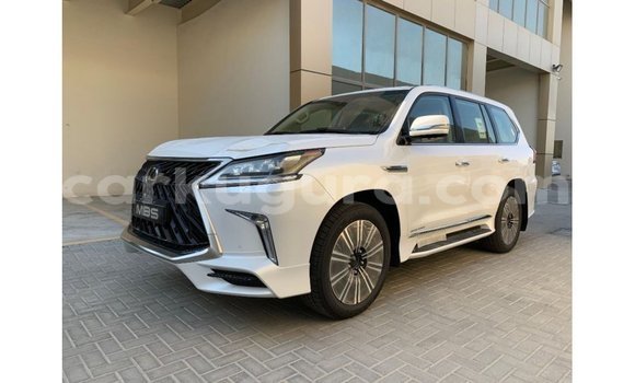 Nunua Imported Lexus LX Nyeupe Gari ndani ya Import - Dubai nchini Bujumbura Nunua Imported Lexus LX Nyeupe Gari ndani ya Import - Dubai nchini Bujumbura