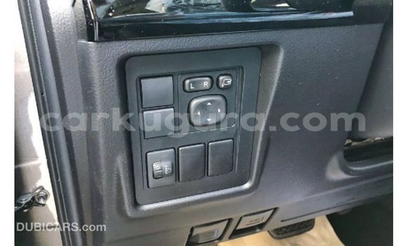 Nunua Imported Toyota Prado Nyeusi Gari ndani ya Import - Dubai nchini Bujumbura Nunua Imported Toyota Prado Nyeusi Gari ndani ya Import - Dubai nchini Bujumbura