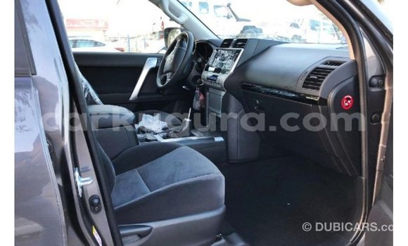 Nunua Imported Toyota Prado Nyeusi Gari ndani ya Import - Dubai nchini Bujumbura Nunua Imported Toyota Prado Nyeusi Gari ndani ya Import - Dubai nchini Bujumbura