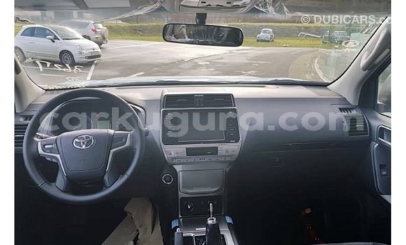 Acheter Import Voiture Toyota Prado Noir à Import - Dubai, Bujumbura Acheter Import Voiture Toyota Prado Noir à Import - Dubai, Bujumbura