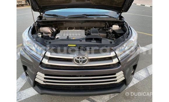 Nunua Imported Toyota Highlander Nyingine Gari ndani ya Import - Dubai nchini Bujumbura Nunua Imported Toyota Highlander Nyingine Gari ndani ya Import - Dubai nchini Bujumbura