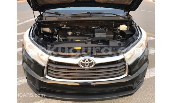 Acheter Import Voiture Toyota Highlander Noir à Import - Dubai, Bujumbura Acheter Import Voiture Toyota Highlander Noir à Import - Dubai, Bujumbura