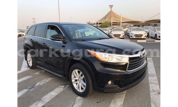 Nunua Imported Toyota Highlander Nyeusi Gari ndani ya Import - Dubai nchini Bujumbura Nunua Imported Toyota Highlander Nyeusi Gari ndani ya Import - Dubai nchini Bujumbura