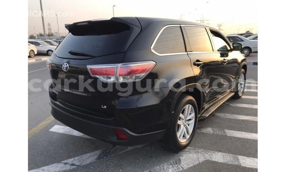 Nunua Imported Toyota Highlander Nyeusi Gari ndani ya Import - Dubai nchini Bujumbura Nunua Imported Toyota Highlander Nyeusi Gari ndani ya Import - Dubai nchini Bujumbura