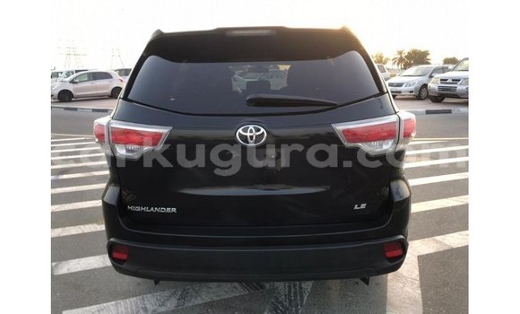 Nunua Imported Toyota Highlander Nyeusi Gari ndani ya Import - Dubai nchini Bujumbura Nunua Imported Toyota Highlander Nyeusi Gari ndani ya Import - Dubai nchini Bujumbura