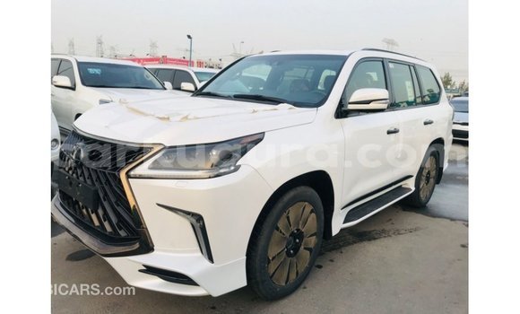 Nunua Imported Lexus LX Nyeupe Gari ndani ya Import - Dubai nchini Bujumbura Nunua Imported Lexus LX Nyeupe Gari ndani ya Import - Dubai nchini Bujumbura