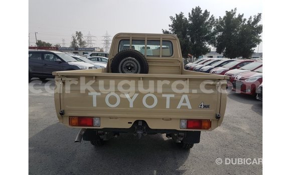 Buy Import Toyota Land Cruiser Beige Car in Import - Dubai in Bujumbura Buy Import Toyota Land Cruiser Beige Car in Import - Dubai in Bujumbura