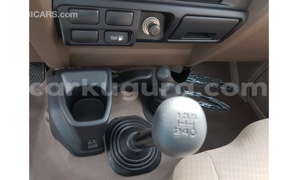 Buy Import Toyota Land Cruiser Beige Car in Import - Dubai in Bujumbura Buy Import Toyota Land Cruiser Beige Car in Import - Dubai in Bujumbura