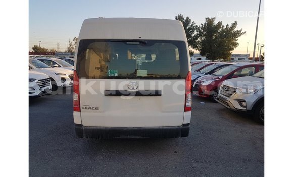 Buy Import Toyota Hiace White Car in Import - Dubai in Bujumbura Buy Import Toyota Hiace White Car in Import - Dubai in Bujumbura