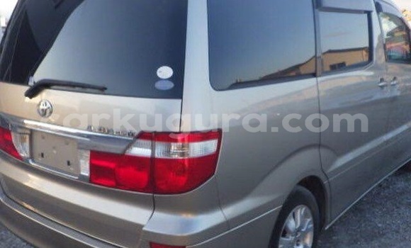 Acheter Occasion Voiture Toyota Alphard Autre à Bujumbura, Bujumbura Acheter Occasion Voiture Toyota Alphard Autre à Bujumbura, Bujumbura