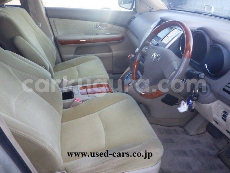 Big with watermark lexus harrier rx for sale japan www.used cars.co 4 copy