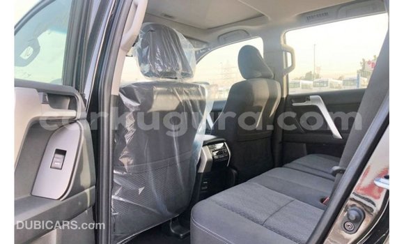 Nunua Imported Toyota Prado Nyeusi Gari ndani ya Import - Dubai nchini Bujumbura Nunua Imported Toyota Prado Nyeusi Gari ndani ya Import - Dubai nchini Bujumbura
