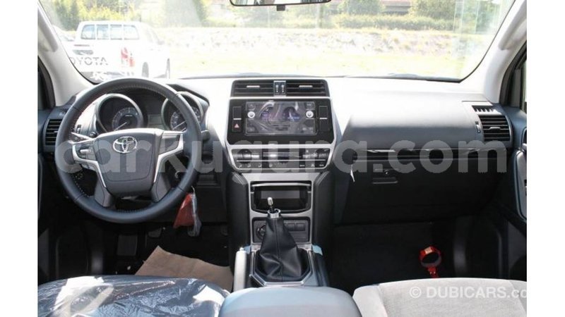 Big with watermark toyota hilux bujumbura import dubai 4738