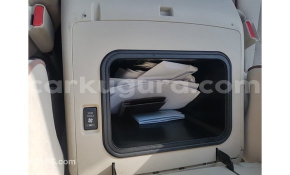 Acheter Import Voiture Nissan Patrol Blanc à Import - Dubai, Bujumbura Acheter Import Voiture Nissan Patrol Blanc à Import - Dubai, Bujumbura