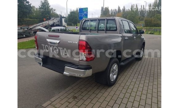 Nunua Imported Toyota Hilux Nyingine Gari ndani ya Import - Dubai nchini Bujumbura Nunua Imported Toyota Hilux Nyingine Gari ndani ya Import - Dubai nchini Bujumbura