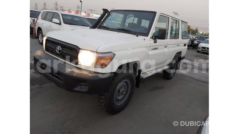 Big with watermark toyota land cruiser bujumbura import dubai 4753