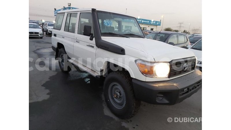 Big with watermark toyota land cruiser bujumbura import dubai 4753