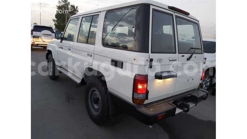 Big with watermark toyota land cruiser bujumbura import dubai 4753