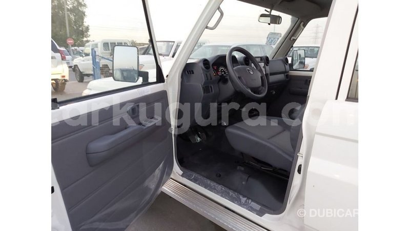 Big with watermark toyota land cruiser bujumbura import dubai 4753