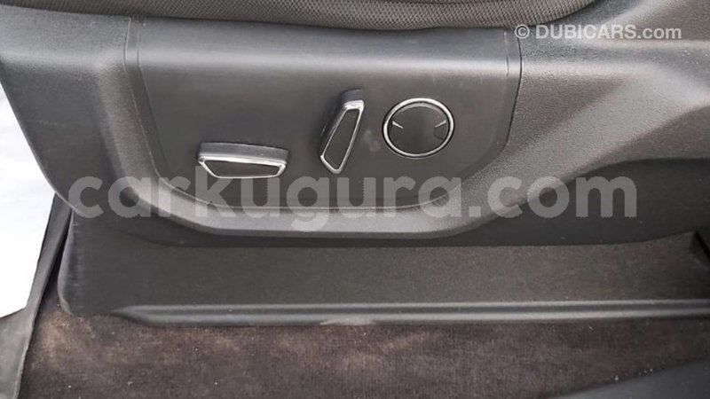Big with watermark ford v8 bujumbura import dubai 4755