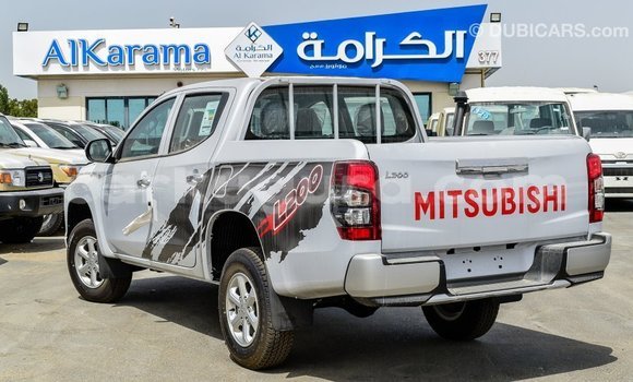 Nunua Imported Mitsubishi L200 Nyeupe Gari ndani ya Import - Dubai nchini Bujumbura Nunua Imported Mitsubishi L200 Nyeupe Gari ndani ya Import - Dubai nchini Bujumbura