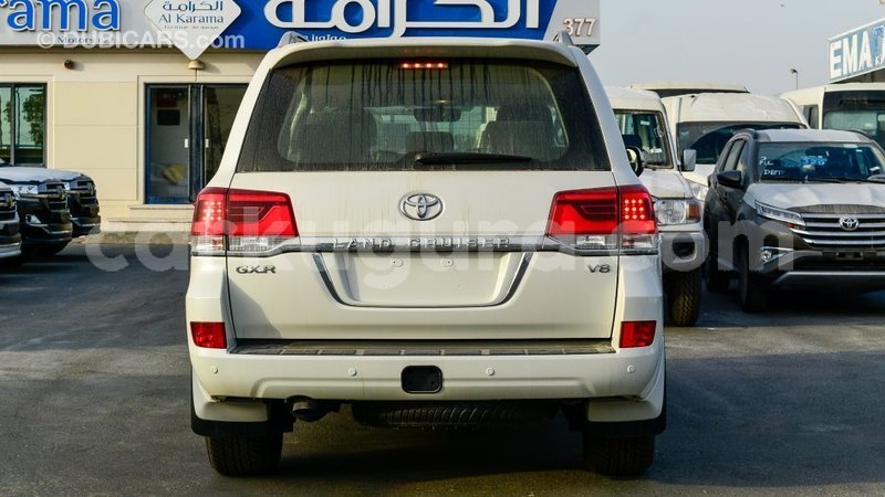 Big with watermark toyota land cruiser bujumbura import dubai 4757