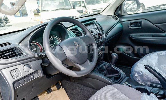 Nunua Imported Mitsubishi L200 Nyingine Gari ndani ya Import - Dubai nchini Bujumbura Nunua Imported Mitsubishi L200 Nyingine Gari ndani ya Import - Dubai nchini Bujumbura