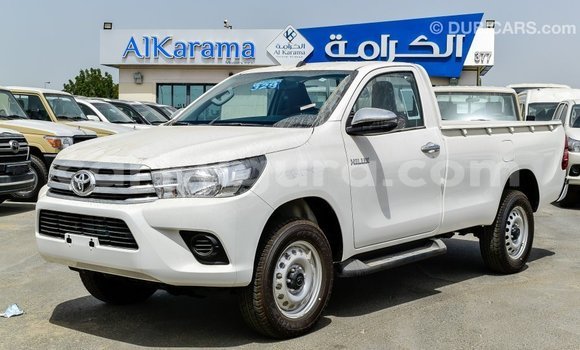Nunua Imported Toyota Hilux Nyeupe Gari ndani ya Import - Dubai nchini Bujumbura Nunua Imported Toyota Hilux Nyeupe Gari ndani ya Import - Dubai nchini Bujumbura