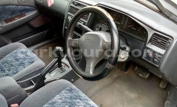 Acheter Occasion Voiture Toyota Carina Gris à Bujumbura, Bujumbura Acheter Occasion Voiture Toyota Carina Gris à Bujumbura, Bujumbura