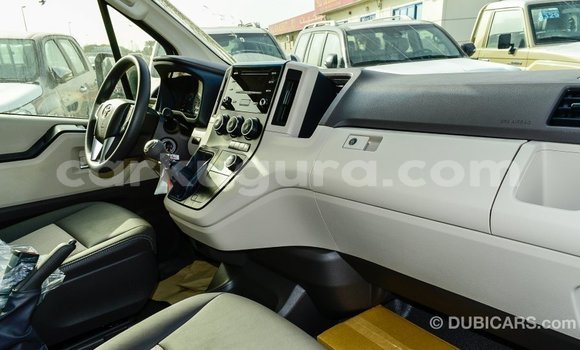 Nunua Imported Toyota Hiace Nyeupe Gari ndani ya Import - Dubai nchini Bujumbura Nunua Imported Toyota Hiace Nyeupe Gari ndani ya Import - Dubai nchini Bujumbura