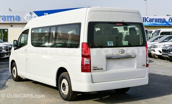 Nunua Imported Toyota Hiace Nyeupe Gari ndani ya Import - Dubai nchini Bujumbura Nunua Imported Toyota Hiace Nyeupe Gari ndani ya Import - Dubai nchini Bujumbura