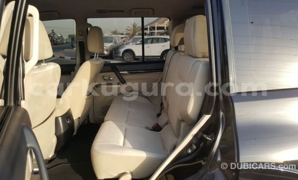 Acheter Import Voiture Mitsubishi Pajero Noir à Import - Dubai, Bujumbura Acheter Import Voiture Mitsubishi Pajero Noir à Import - Dubai, Bujumbura
