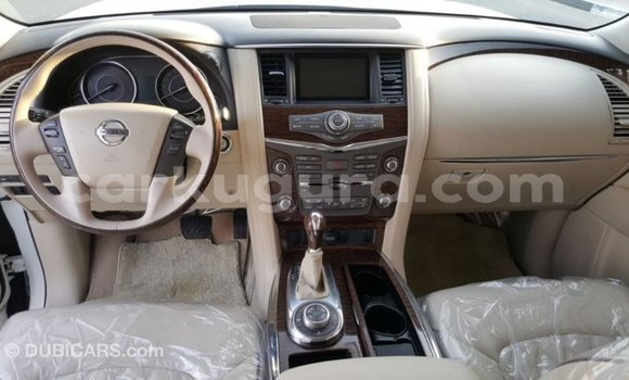 Nunua Imported Nissan Patrol Nyeupe Gari ndani ya Import - Dubai nchini Bujumbura Nunua Imported Nissan Patrol Nyeupe Gari ndani ya Import - Dubai nchini Bujumbura