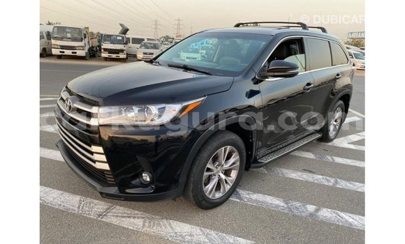Acheter Import Voiture Toyota Highlander Noir à Import - Dubai, Bujumbura Acheter Import Voiture Toyota Highlander Noir à Import - Dubai, Bujumbura