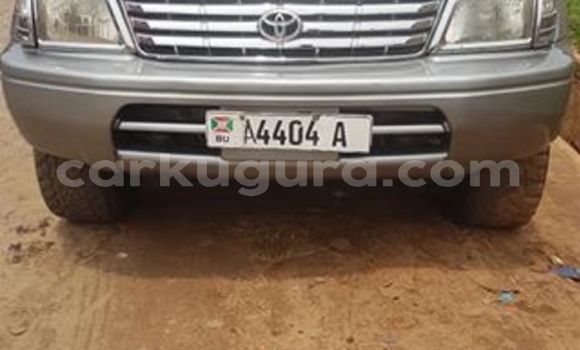 Acheter Occasion Voiture Toyota Land Cruiser Prado Gris à Bujumbura, Bujumbura Acheter Occasion Voiture Toyota Land Cruiser Prado Gris à Bujumbura, Bujumbura