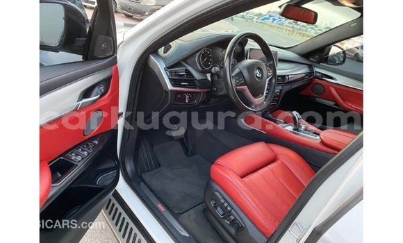 Nunua Imported BMW X6 Nyeupe Gari ndani ya Import - Dubai nchini Bujumbura Nunua Imported BMW X6 Nyeupe Gari ndani ya Import - Dubai nchini Bujumbura