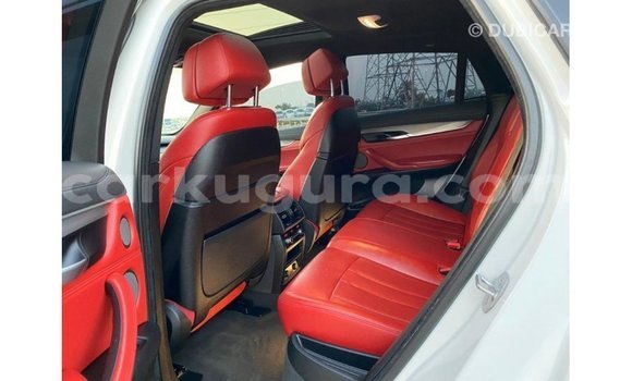 Nunua Imported BMW X6 Nyeupe Gari ndani ya Import - Dubai nchini Bujumbura Nunua Imported BMW X6 Nyeupe Gari ndani ya Import - Dubai nchini Bujumbura