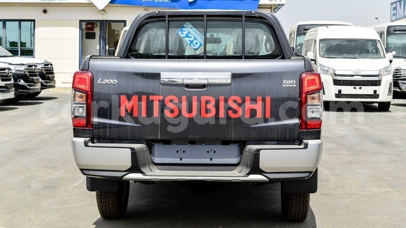 Big with watermark mitsubishi l200 bujumbura import dubai 4793