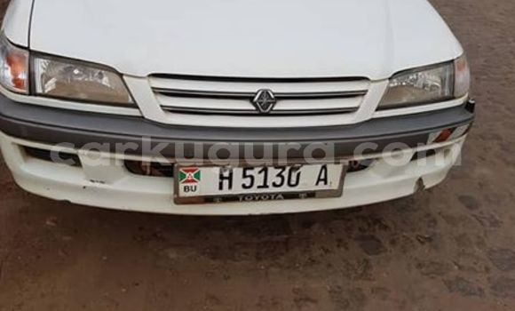 Acheter Occasion Voiture Toyota Corona Blanc à Bujumbura, Bujumbura Acheter Occasion Voiture Toyota Corona Blanc à Bujumbura, Bujumbura