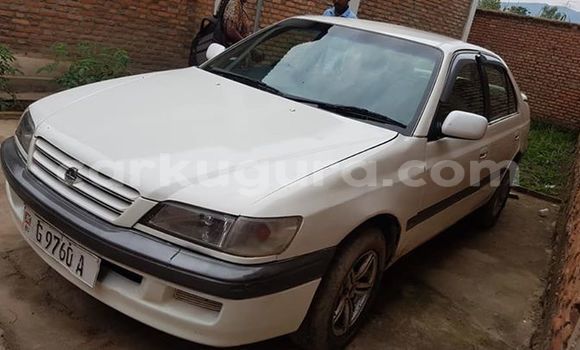 Acheter Occasion Voiture Toyota Corona Blanc à Bujumbura, Bujumbura Acheter Occasion Voiture Toyota Corona Blanc à Bujumbura, Bujumbura