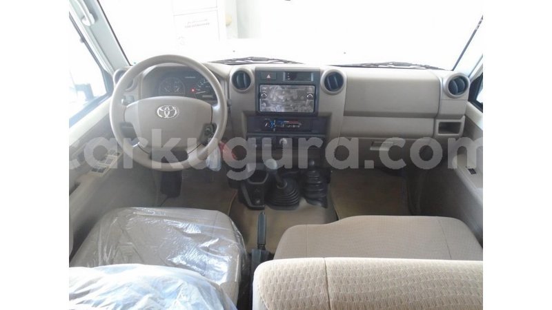 Big with watermark toyota land cruiser bujumbura import dubai 4802