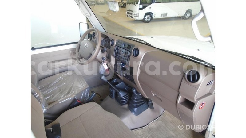 Big with watermark toyota land cruiser bujumbura import dubai 4802