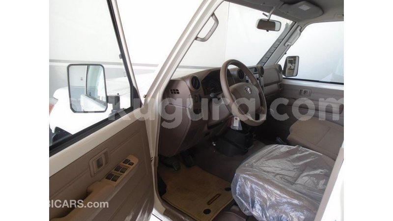 Big with watermark toyota land cruiser bujumbura import dubai 4802