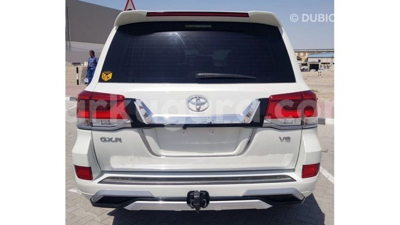 Big with watermark toyota land cruiser bujumbura import dubai 4809