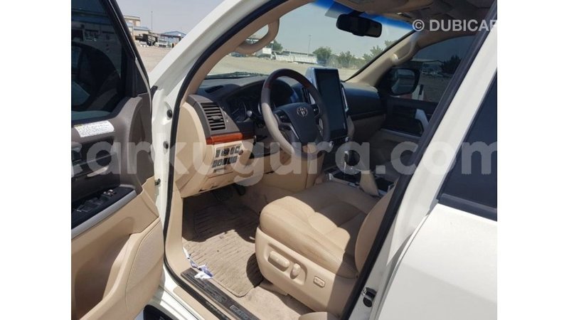 Big with watermark toyota land cruiser bujumbura import dubai 4809