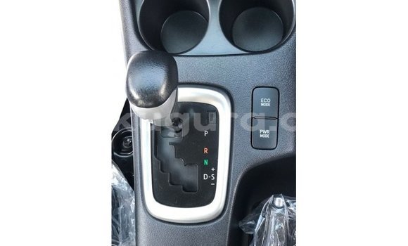 Acheter Import Voiture Toyota Hilux Autre à Import - Dubai, Bujumbura Acheter Import Voiture Toyota Hilux Autre à Import - Dubai, Bujumbura
