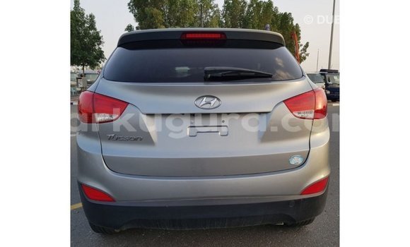 Nunua Imported Hyundai Tucson Nyingine Gari ndani ya Import - Dubai nchini Bujumbura Nunua Imported Hyundai Tucson Nyingine Gari ndani ya Import - Dubai nchini Bujumbura