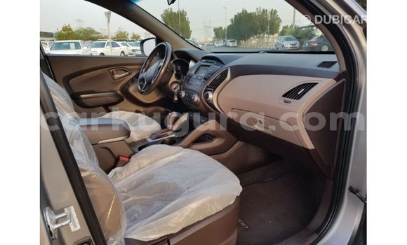 Nunua Imported Hyundai Tucson Nyingine Gari ndani ya Import - Dubai nchini Bujumbura Nunua Imported Hyundai Tucson Nyingine Gari ndani ya Import - Dubai nchini Bujumbura